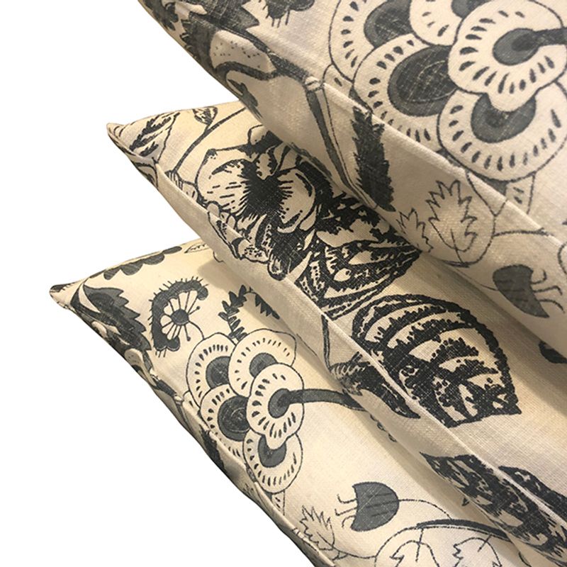 Cushion cover Foggy blue New Paisly