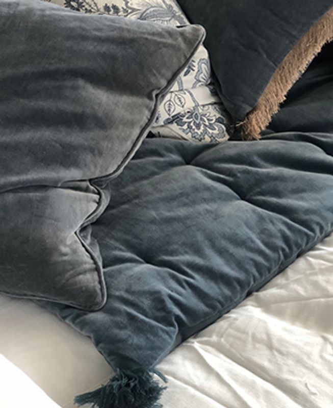sofa cover matt filled blue