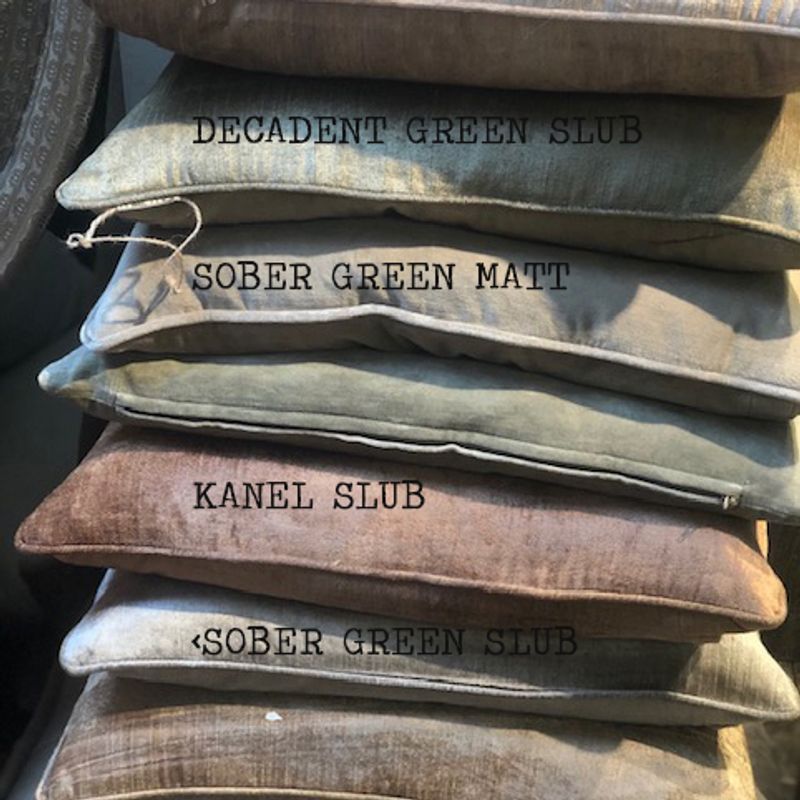 Cushion Cover Slub Velvet Sober Green