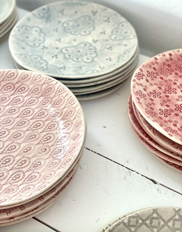 Side Plate Standard Mixed Pattern Pimento 